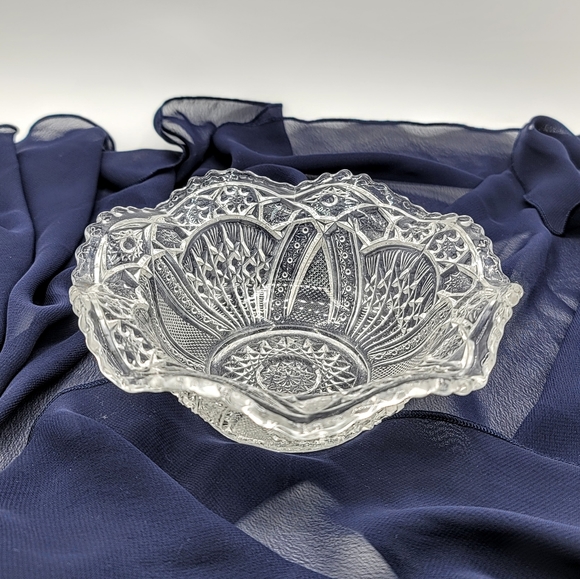 EAPG Hobstar Starburst Ribbon Sawtooth Ruffled Scalloped Sm Serving Bowl Antique - Picture 3 of 11